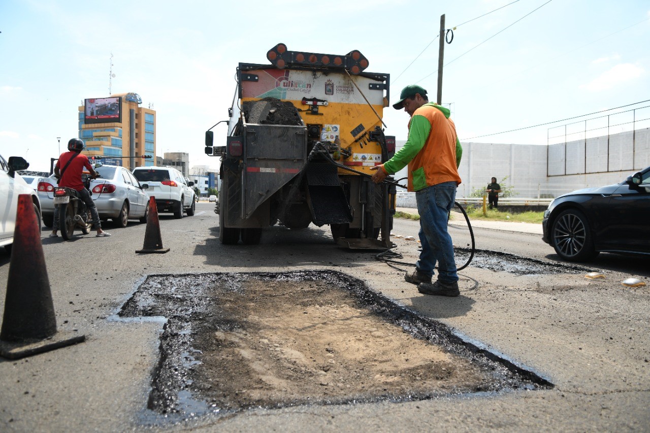 PROGRAMA DE BACHEO MANTIENE OPERACIONES DIARIAS EN TODO CULIACÁN ...
