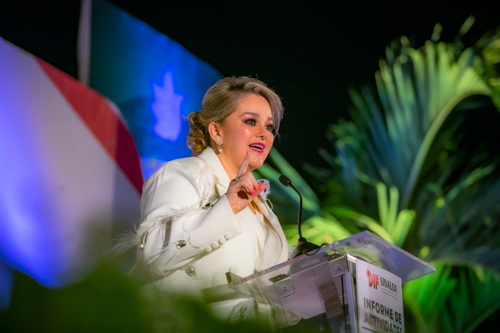 ENEYDA ROCHA; EL BRAZO HUMANO DE LOS SINALOENSES MÁS VULNERABLES ...